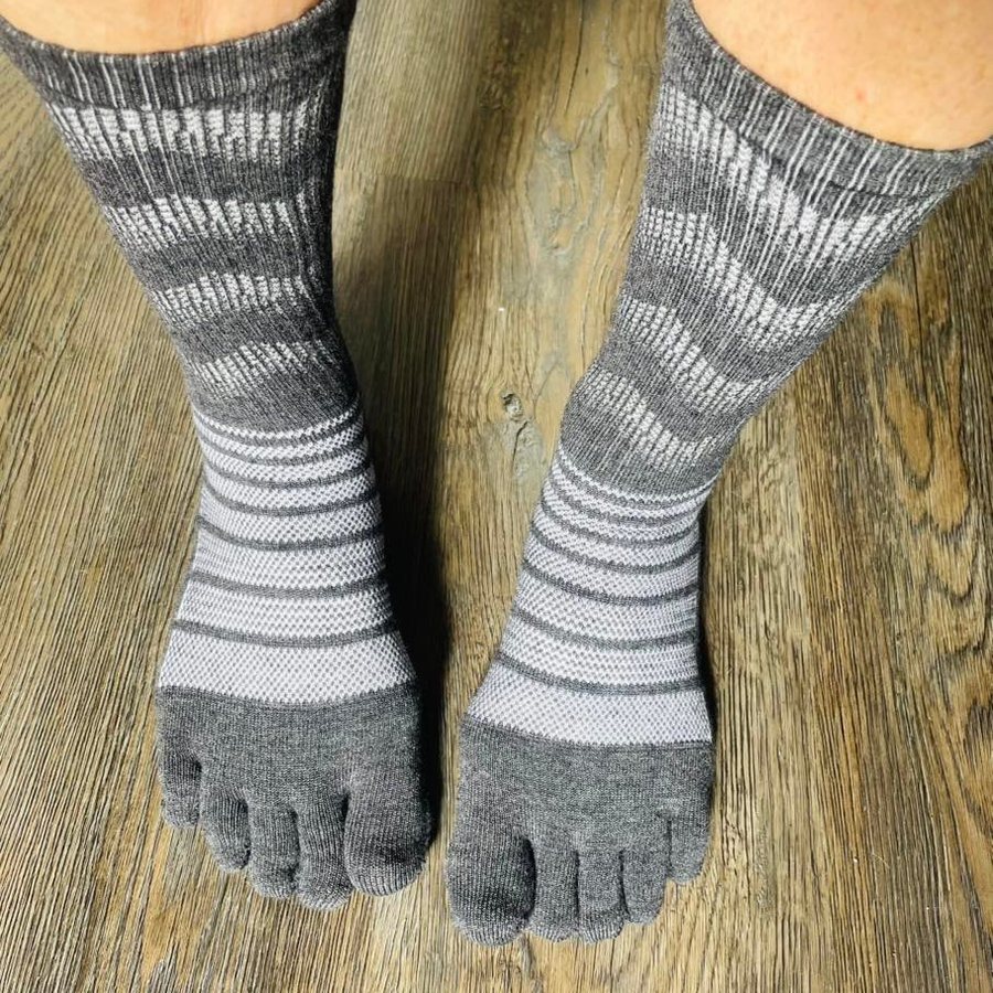 Kintoe customer wearing toe socks