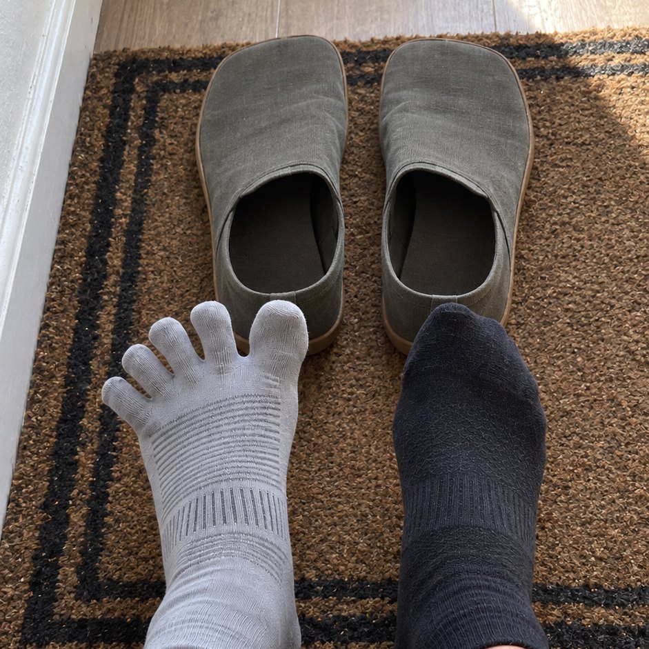 Barefoot shoes need toe room